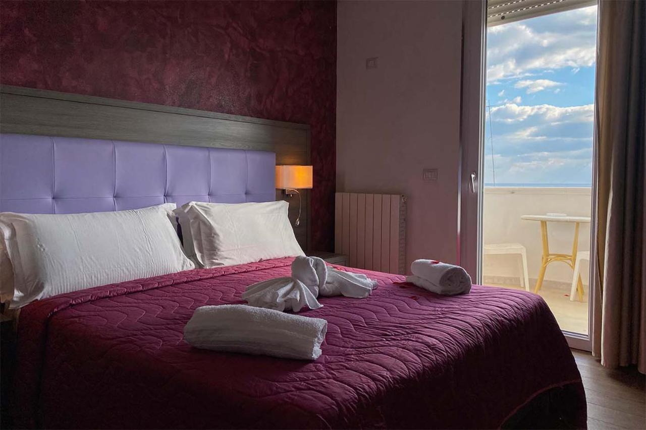 Bluebay Residence Resort Taranto Esterno foto