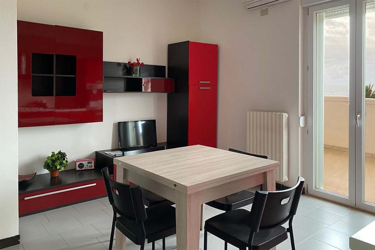Bluebay Residence Resort Taranto Esterno foto