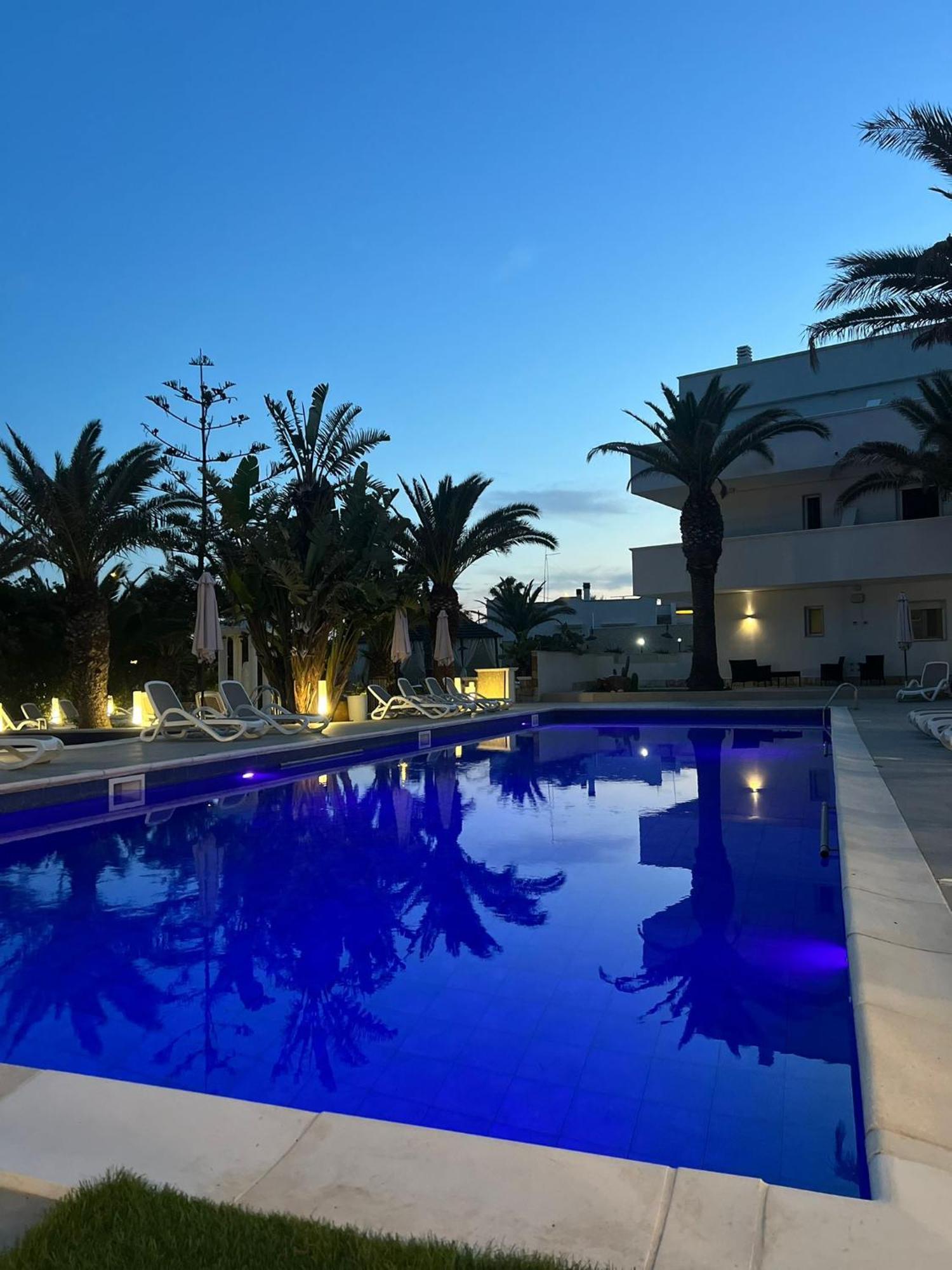 Bluebay Residence Resort Taranto Esterno foto