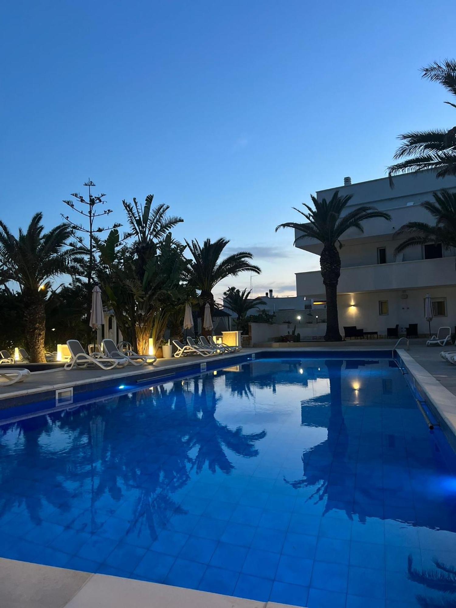 Bluebay Residence Resort Taranto Esterno foto